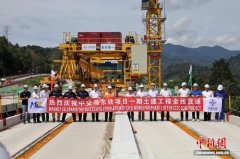 马东铁首期土建工程顺利完成